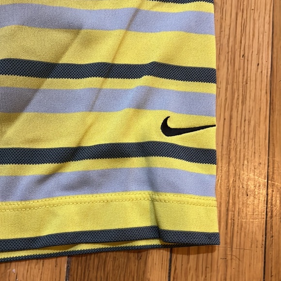 NIKE GOLF Men’s Dri-Fit Small Polo Shirt - Picture 3 of 6